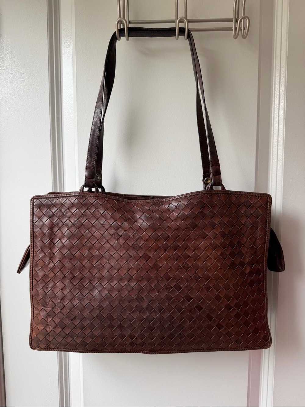 Authentic Bottega Veneta Intrecciato Leather Shoulder Tote in Dark Brown